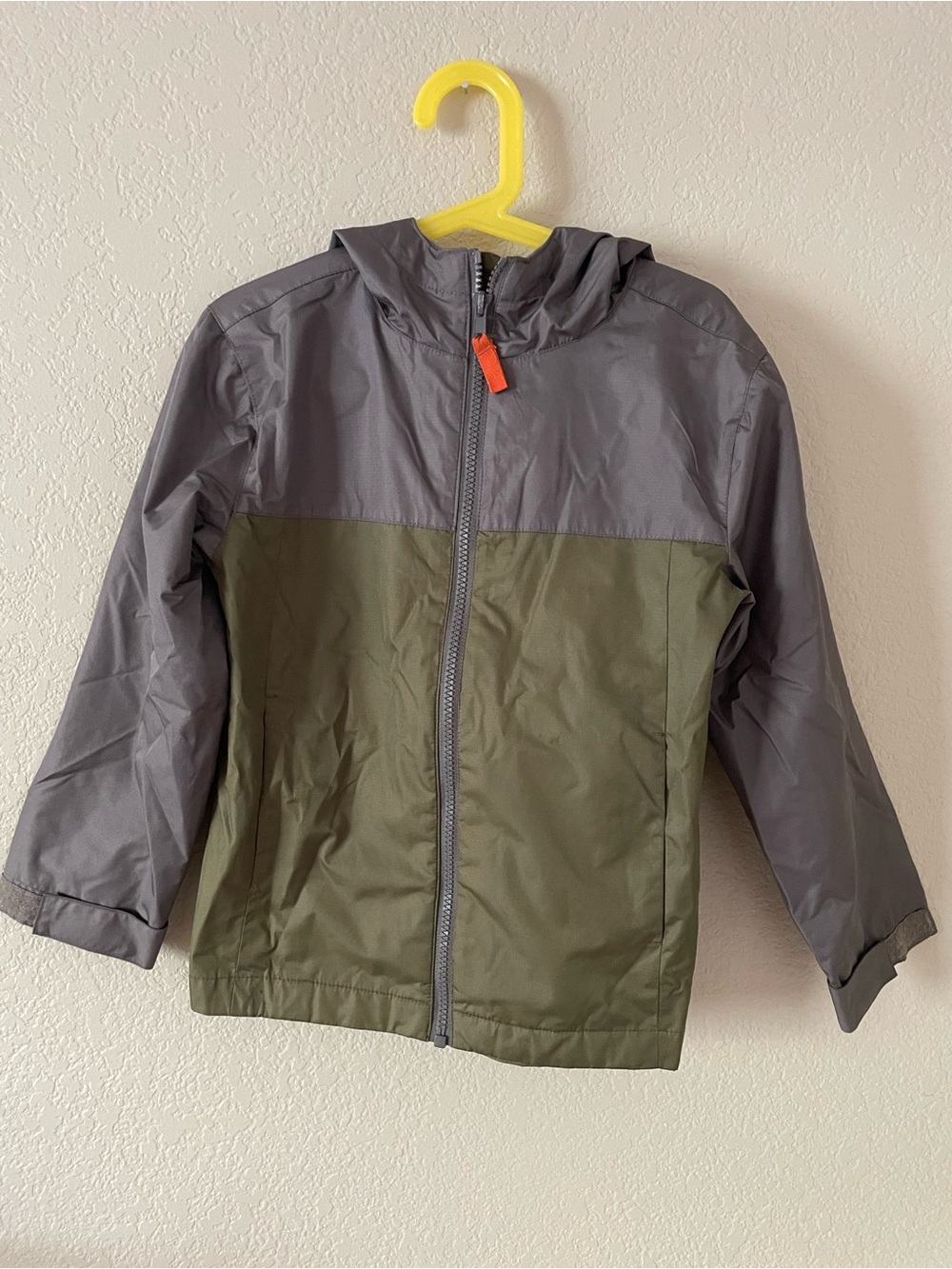 Eddie Bauer Two-Tone Hooded Rain Jacket in Olive & Gray